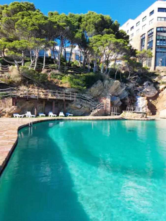 Capsasalbegur74 Terraza Sobre Mar Piscina Del Mar Apartamento Exterior foto