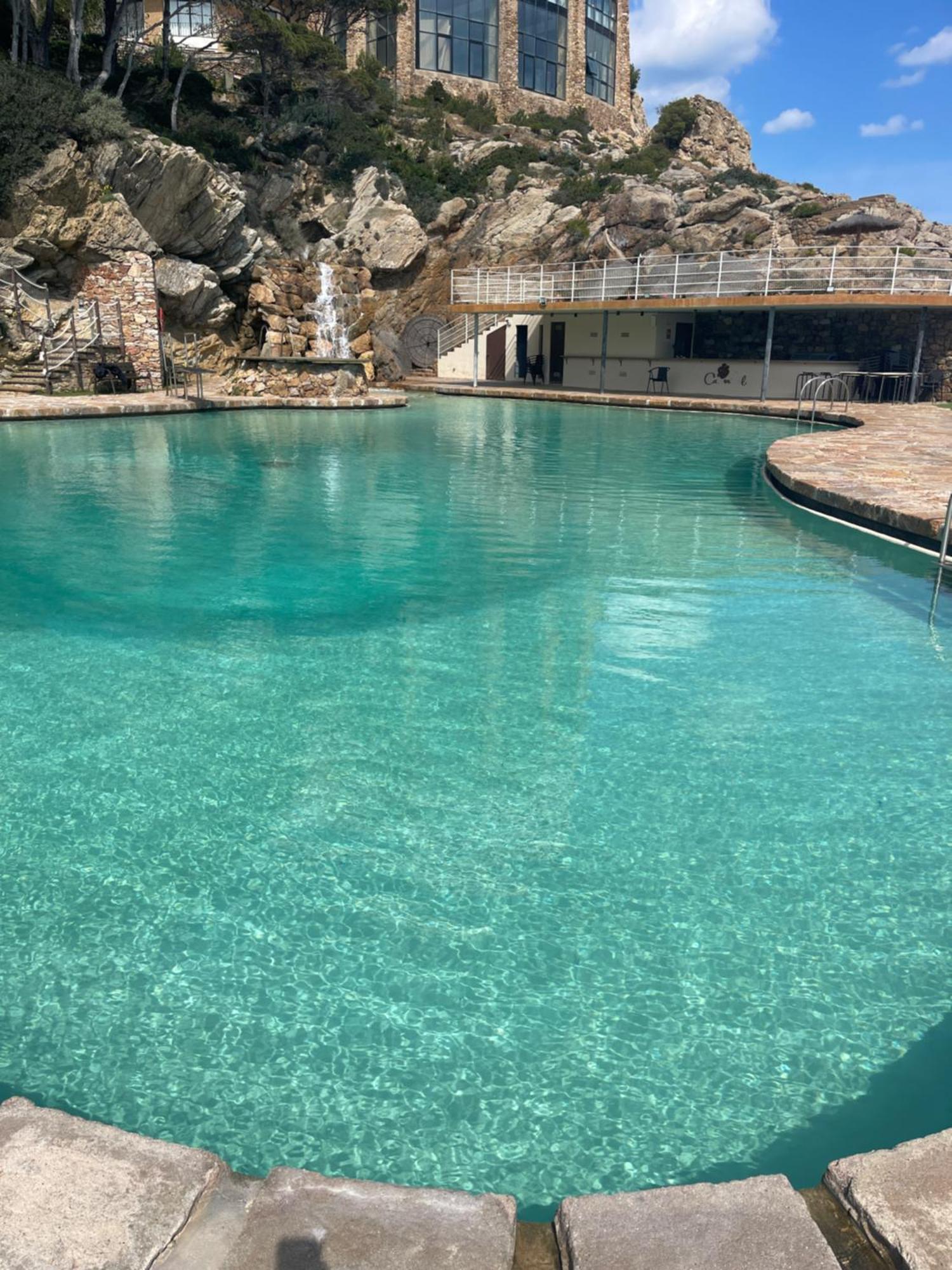 Capsasalbegur74 Terraza Sobre Mar Piscina Del Mar Apartamento Exterior foto